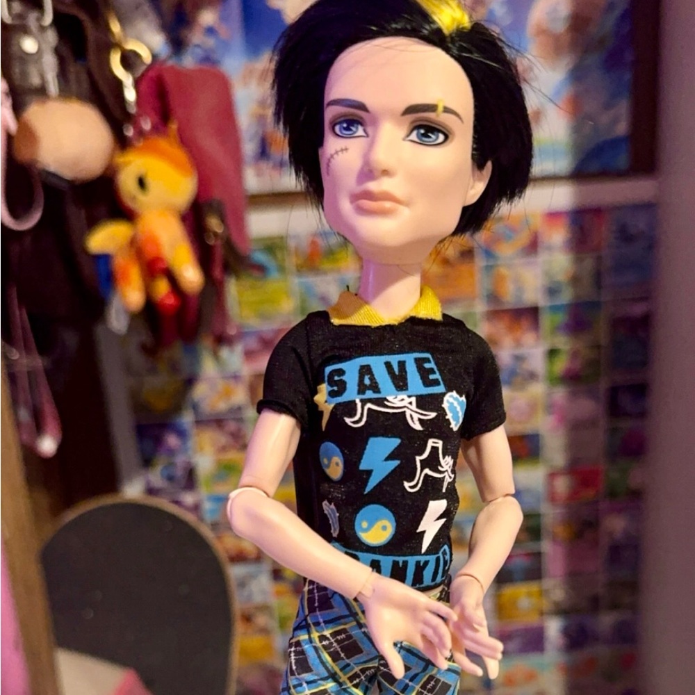 Freaky Fusion Save Frankie Jackson Doll